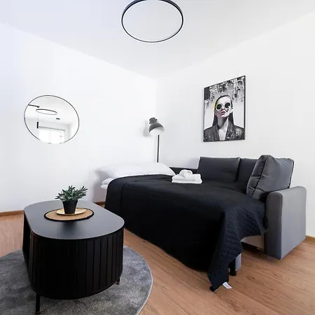 Apartment Drewnowska Modern Space By Bookinghost Lodz