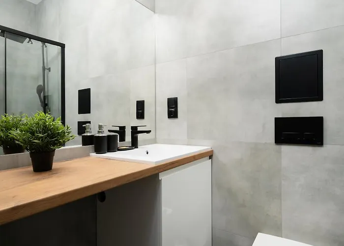 Lejlighed Drewnowska Modern Space By Bookinghost
